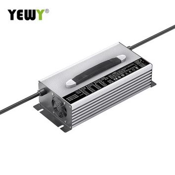 12-V-Autobatterieladegerät